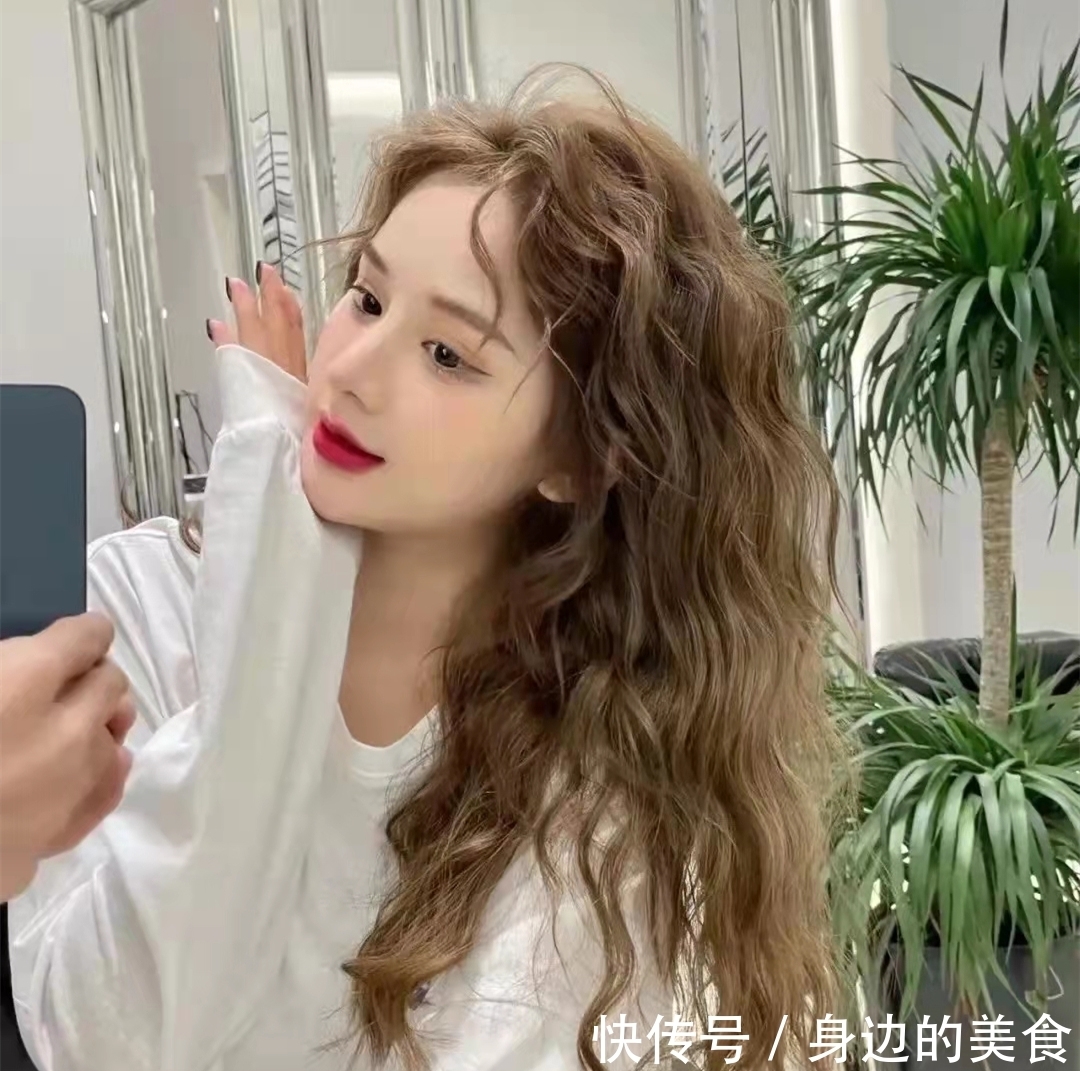 中大童短发发型女大童短发扎什么发型好看？(图1)